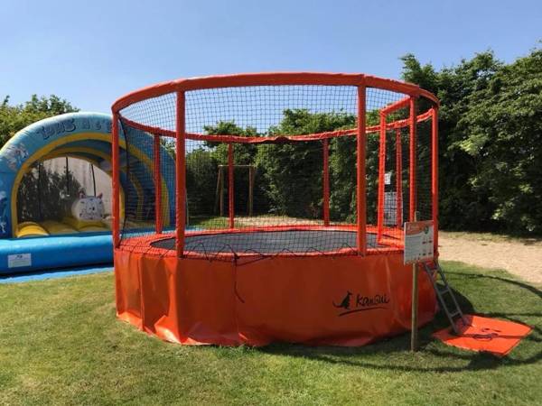 Camping le Rouge Gorge **** 10' Puy du Fou