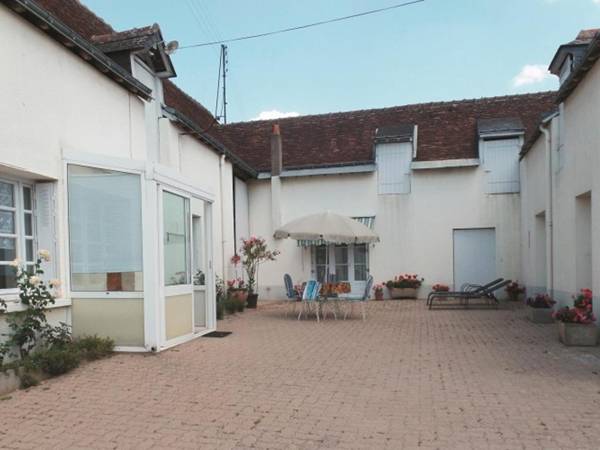 Gîte Vernou-sur-Brenne 3 pièces 4 personnes - FR-1-381-503