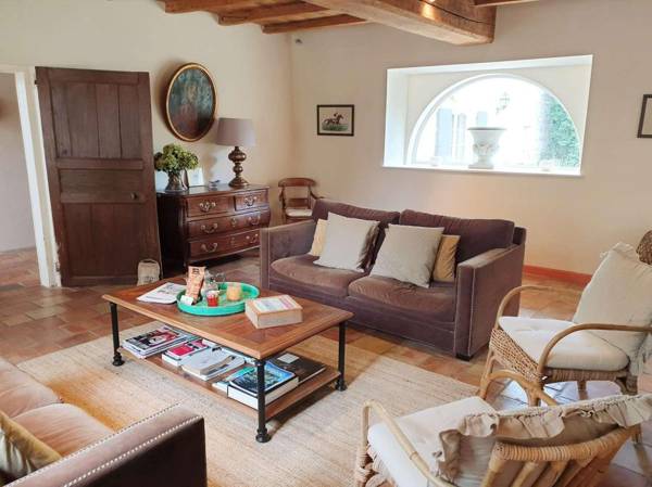 Logis de Graves grande demeure familiale et piscine