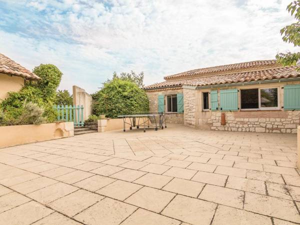 Beautiful Villa in Saint-Nexans with Private Heated Pool