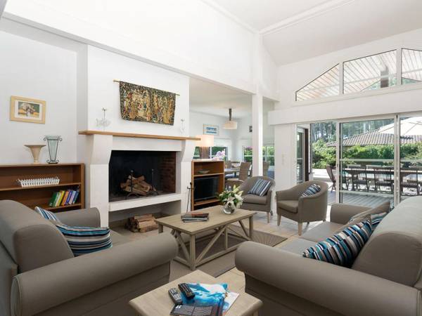 Beautiful villa with a private pool by the Atlantic ocean