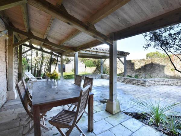 Villa Saint-Clément-des-Baleines 4 bedrooms 8 persons - FR-1-258-13