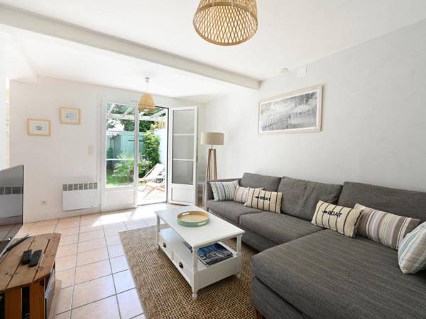 Villa Saint-Clément-des-Baleines 3 bedrooms 6 persons - FR-1-258-128