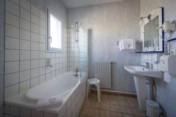 The Originals City Hôtel La Saulaie Saumur Ouest (Inter-Hotel)