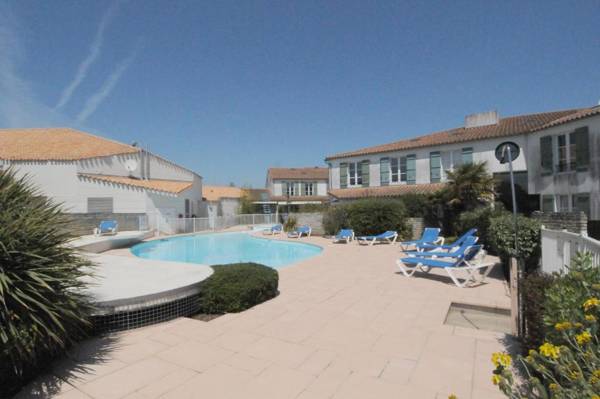 Appartement dans résidence avec piscine