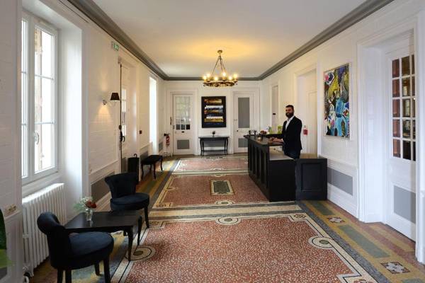 Domaine des Cèdres - Logis Hôtel Résidence Gîtes et Insolites