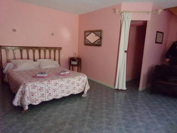 Chambres et table d'hôtes maisonnettes individuelles dans propriété privée