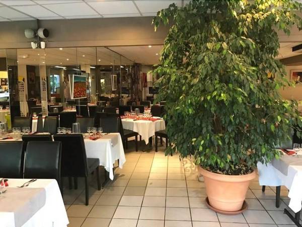 Hotel De La Promenade