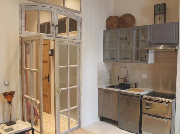 LA MAISON VERTE SETE