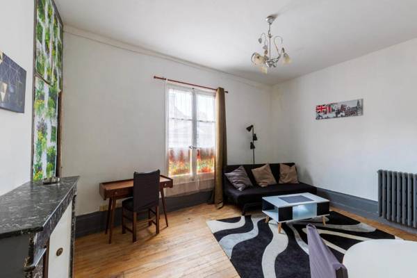 Appartement d'une chambre avec vue sur la ville et wifi a Sens