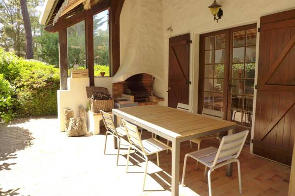 Réf 143 Seignosse Estagnots Villa" Assouinde" classée 4 étoiles avec Wifi pour 9 personnes au calme à proximité de la plage