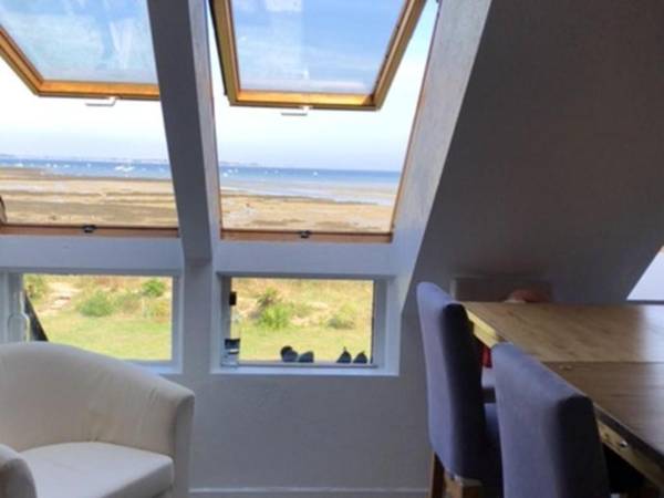 Appartement de 2 chambres a Sarzeau a 100 m de la plage avec vue sur la mer jardin clos et wifi