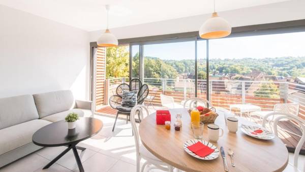 Le Coquet avec Balcon Terrasse et parking privé