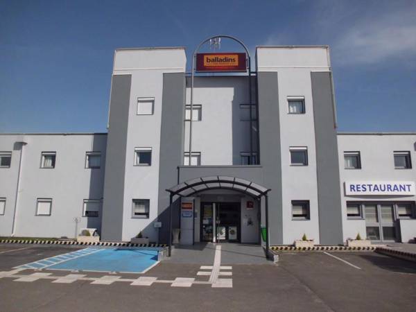 initial by balladins Orléans / Saran