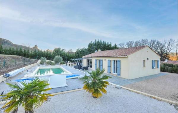 Amazing home in Salernes with Outdoor swimming pool WiFi and 4 Bedrooms