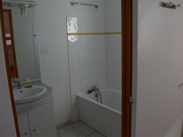 Appartement Salavas 2 pièces 5 personnes - FR-1-382-99