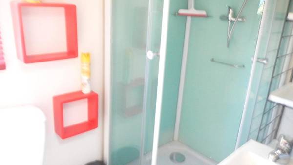 Bungalow d'une chambre a Saint Raphael a 200 m de la plage avec vue sur la mer piscine partagee et jardin amenage