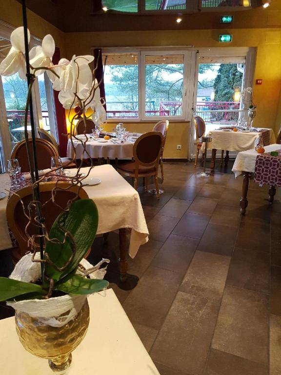 Relais Vosgien - Hôtel Restaurant "la Table de Sophia"