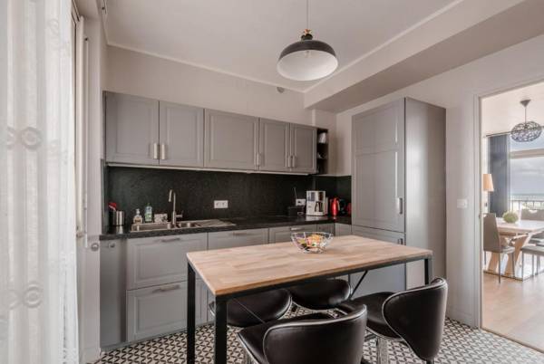 Grand appartement de 90m2 vue sur le port