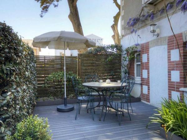 Gîte Saint-Michel-Chef-Chef 3 pièces 4 personnes - FR-1-306-819