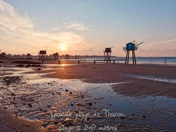 Juste par hasard chambres d hôtes insolites à 140 m de la mer
