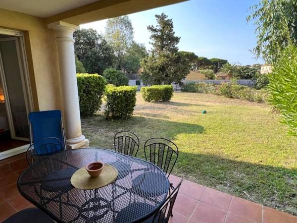 Appartement de 2 chambres avec piscine partagee jardin clos et wifi a Sainte Maxime