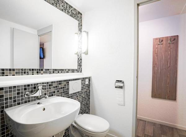 Hotel RBX - Roubaix Centre
