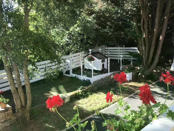 Modern Mansion in Quinéville with Private Terrace and Garden