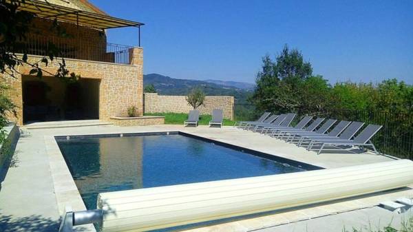 Villa de 4 chambres avec piscine privee jacuzzi et jardin clos a Prades