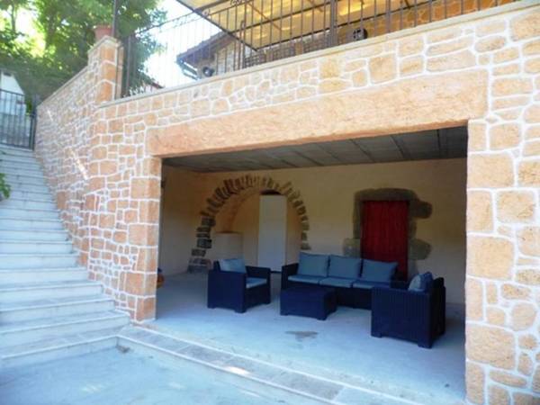 Villa de 4 chambres avec piscine privee jacuzzi et jardin clos a Prades