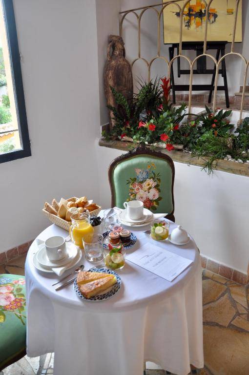 Le Roc E Fiori Hotel - Les Collectionneurs