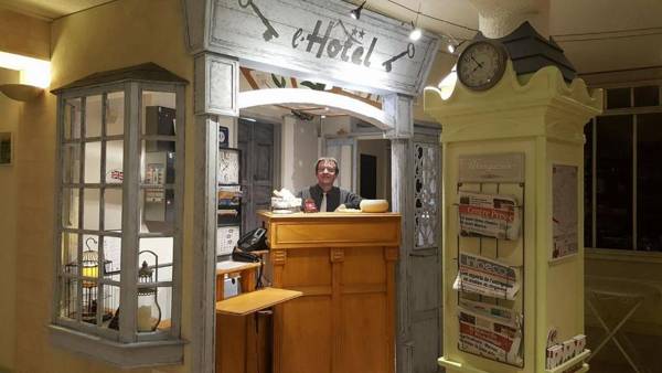 Contact Hôtel Come Inn