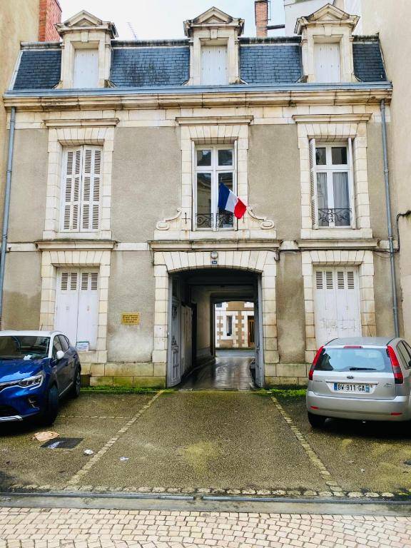 Loft proche Hotel de Ville.