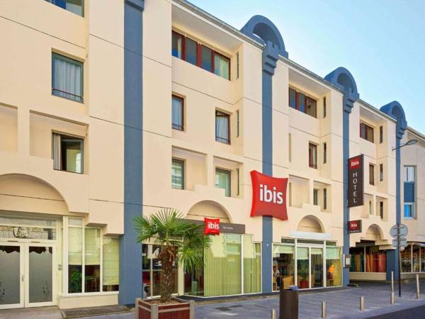 Ibis Pau Centre