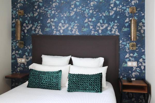 Moris Grands Boulevards