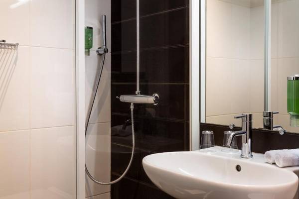 Star Champs-Elysées