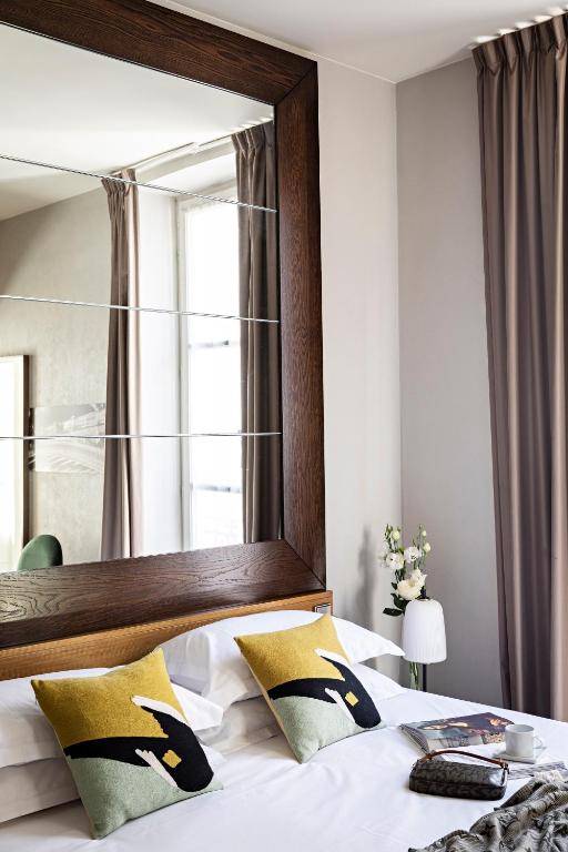 Holiday Inn Paris Elysées an IHG Hotel