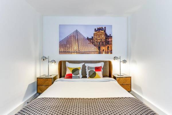 Apartments Paris Centre - At Home Hotel