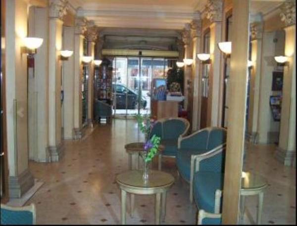 Hotel Royal Elysées