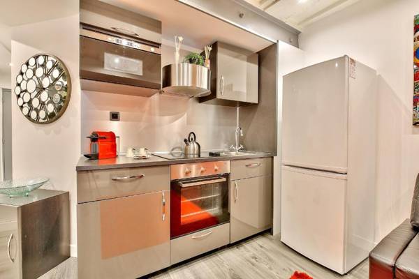 15 Atelier Montorgueil Super Héros