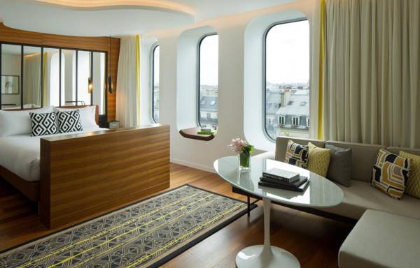 Renaissance Paris Republique Hotel & Spa