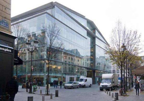 Sourdiere Louvre Vendome