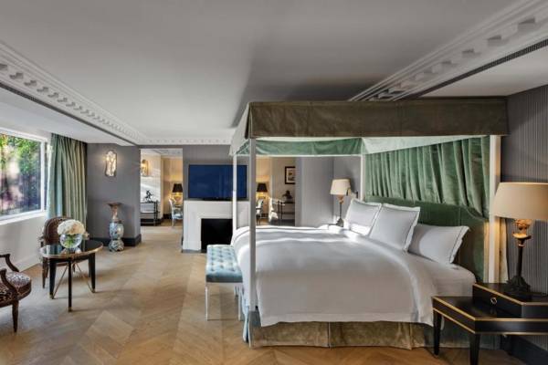 Hôtel de Berri Champs-Élysées a Luxury Collection Hotel