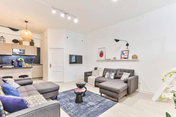 33 - Flat Av des Champs-Élysées