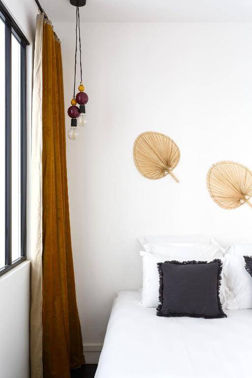 Ponthieu Champs Elysées