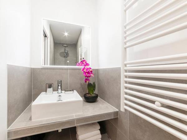 LivinParis - Luxury 3 Bedrooms Opera I