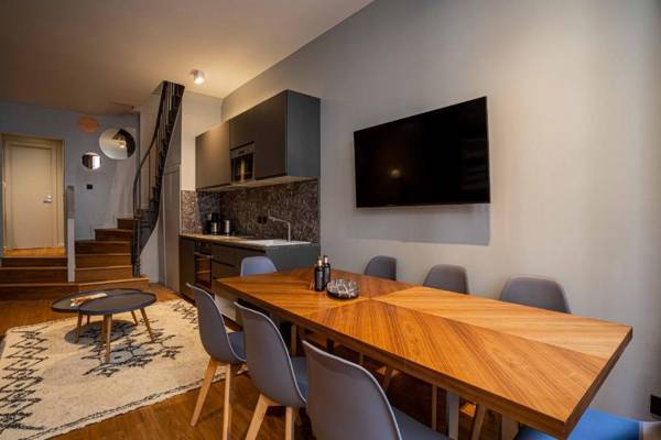 136 - Urban Beaumarchais Voltaire