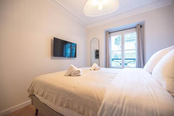 Luxury apartments in Paris Center