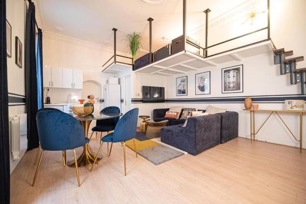 Luxury loft in Champs Elysées