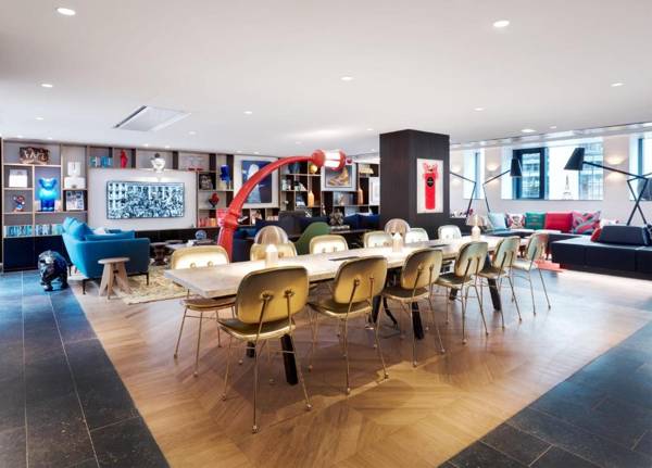 citizenM Paris Champs-Élysées